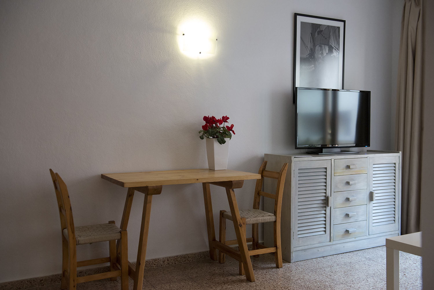 Apartamentos Ibiza Ripoll